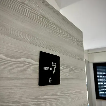 Smart Station Alojamento de Acomodação e Pequeno-almoço Caserta