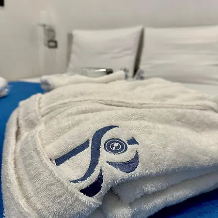 Smart Station Alojamento de Acomodação e Pequeno-almoço Caserta